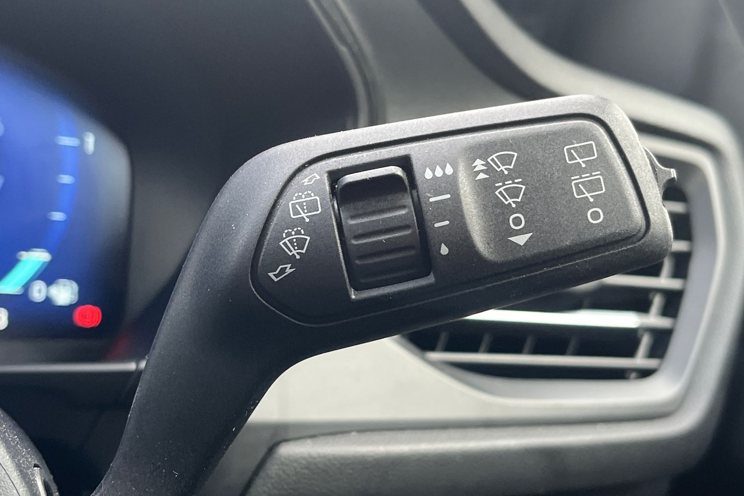 Ford FOCUS Photo 14