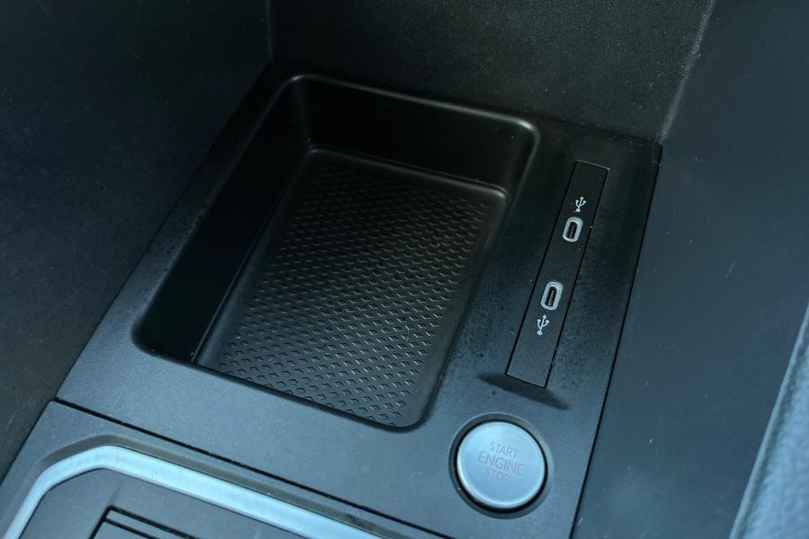 Ford Grand Tourneo Connect Photo autoimg-773e8322b2be59587c2e6bf880b668ef0b1c29c1.jpg