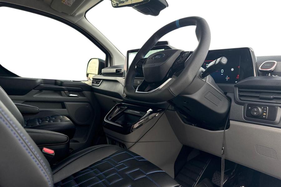 Ford TRANSIT CUSTOM Photo autoimg-7742b7db7036aefa7949897bb3cd135f042703f9.jpg