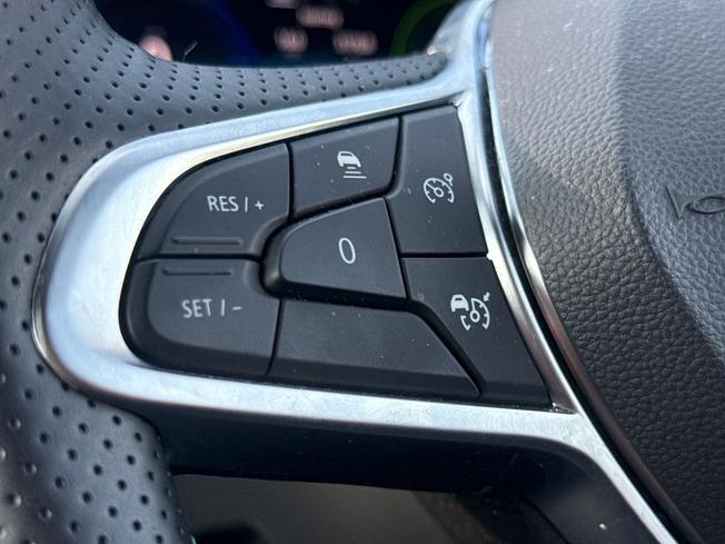 RENAULT Clio Photo 16