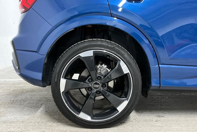 AUDI Q2 Photo 5