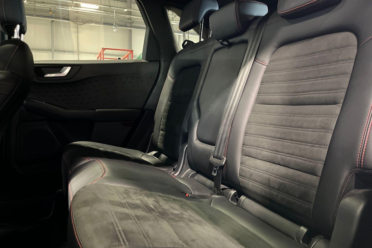 Ford KUGA Photo 19