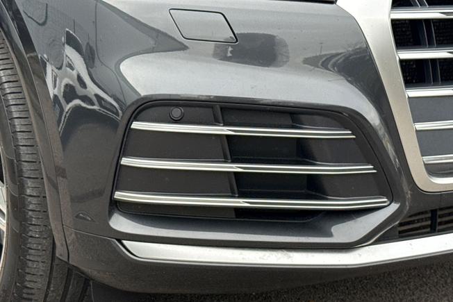 AUDI SQ5 Photo 21