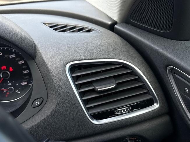 AUDI Q3 Photo 35