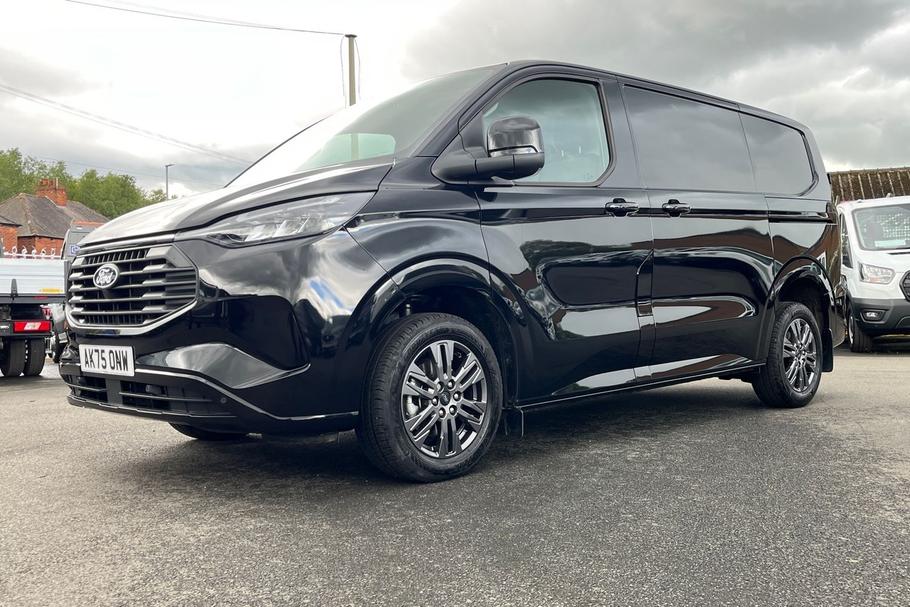 Used Ford TRANSIT CUSTOM AK75ONW 36