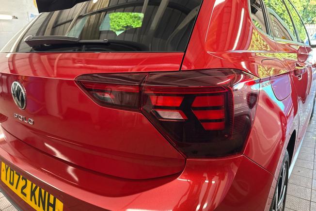 VOLKSWAGEN Polo Photo 18