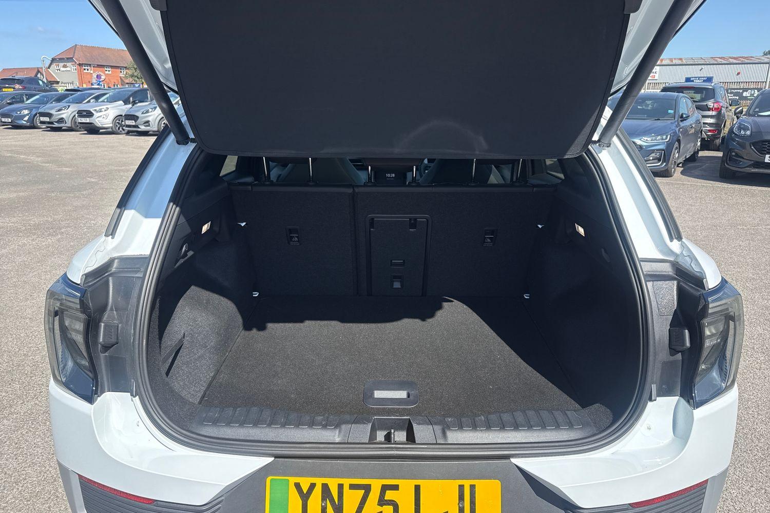Ford Explorer Photo 20