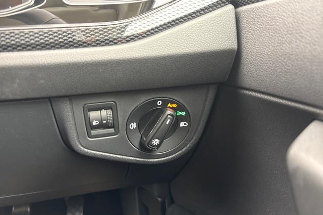 VOLKSWAGEN Polo Photo 25