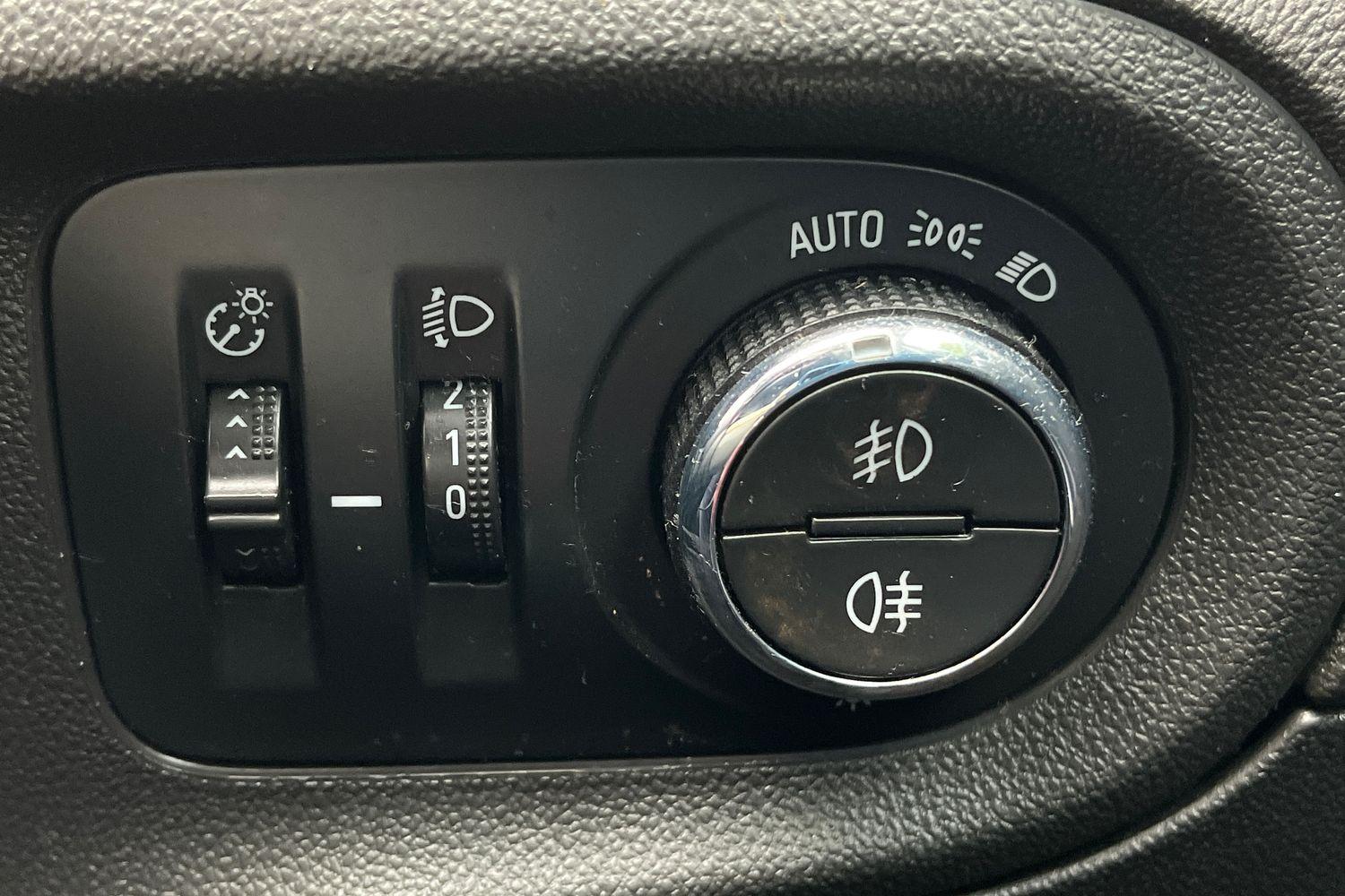 Vauxhall GRANDLAND X Photo 22