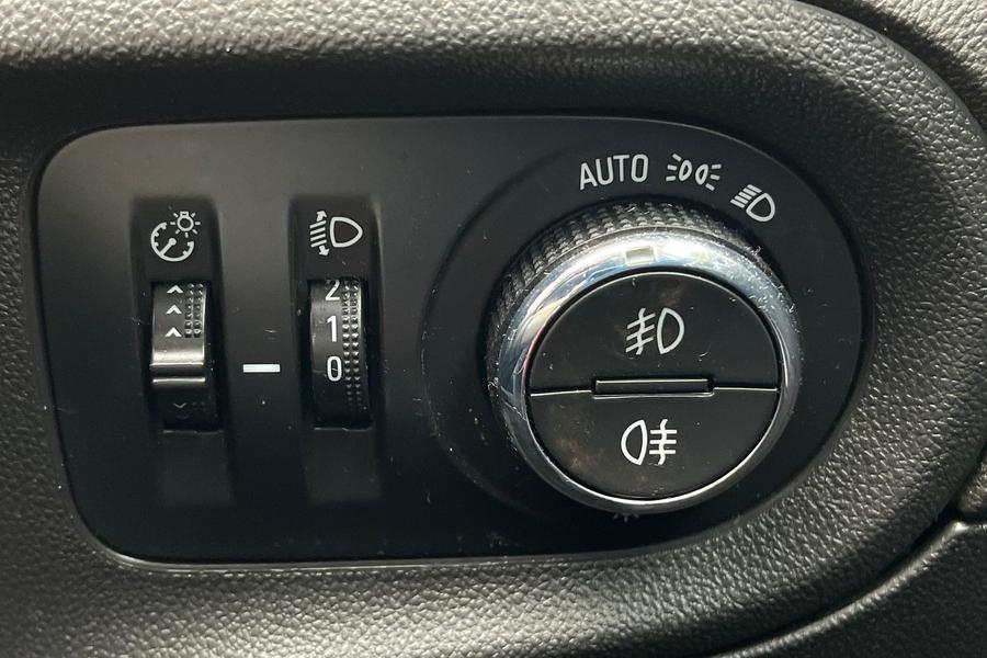 Vauxhall GRANDLAND X Photo autoimg-7755abbcb9488ab73c0052187b0b995dde2210e7.jpg
