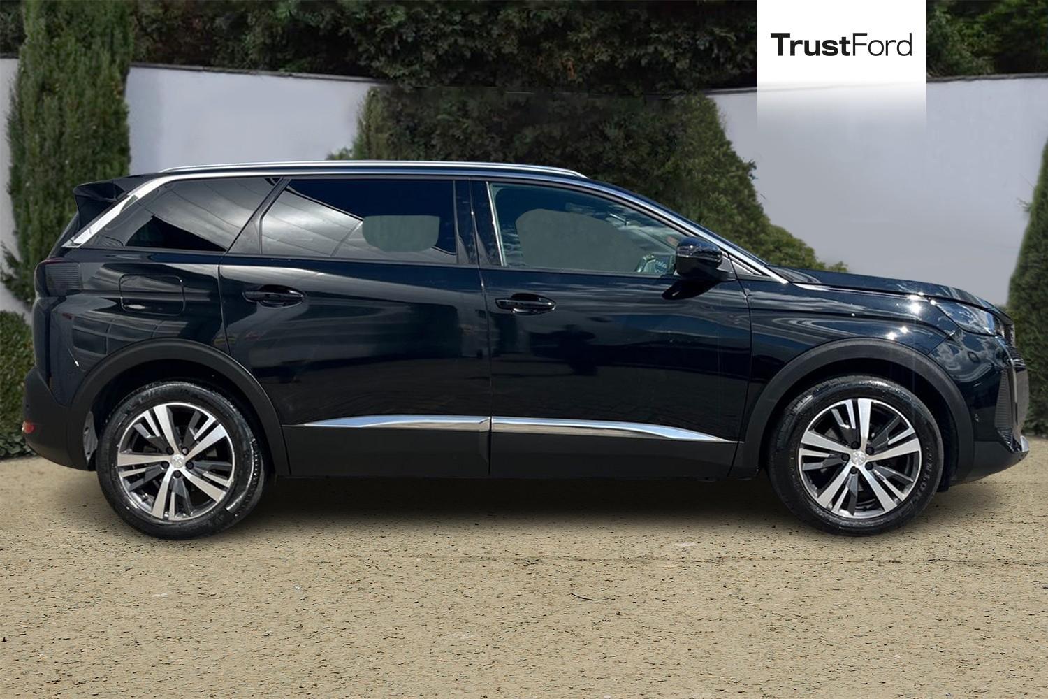 Peugeot 5008 Photo 2