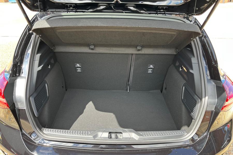 Ford Focus Photo autoimg-776550efe1c4772a9c28fba46e0a1e16bb701719.jpg