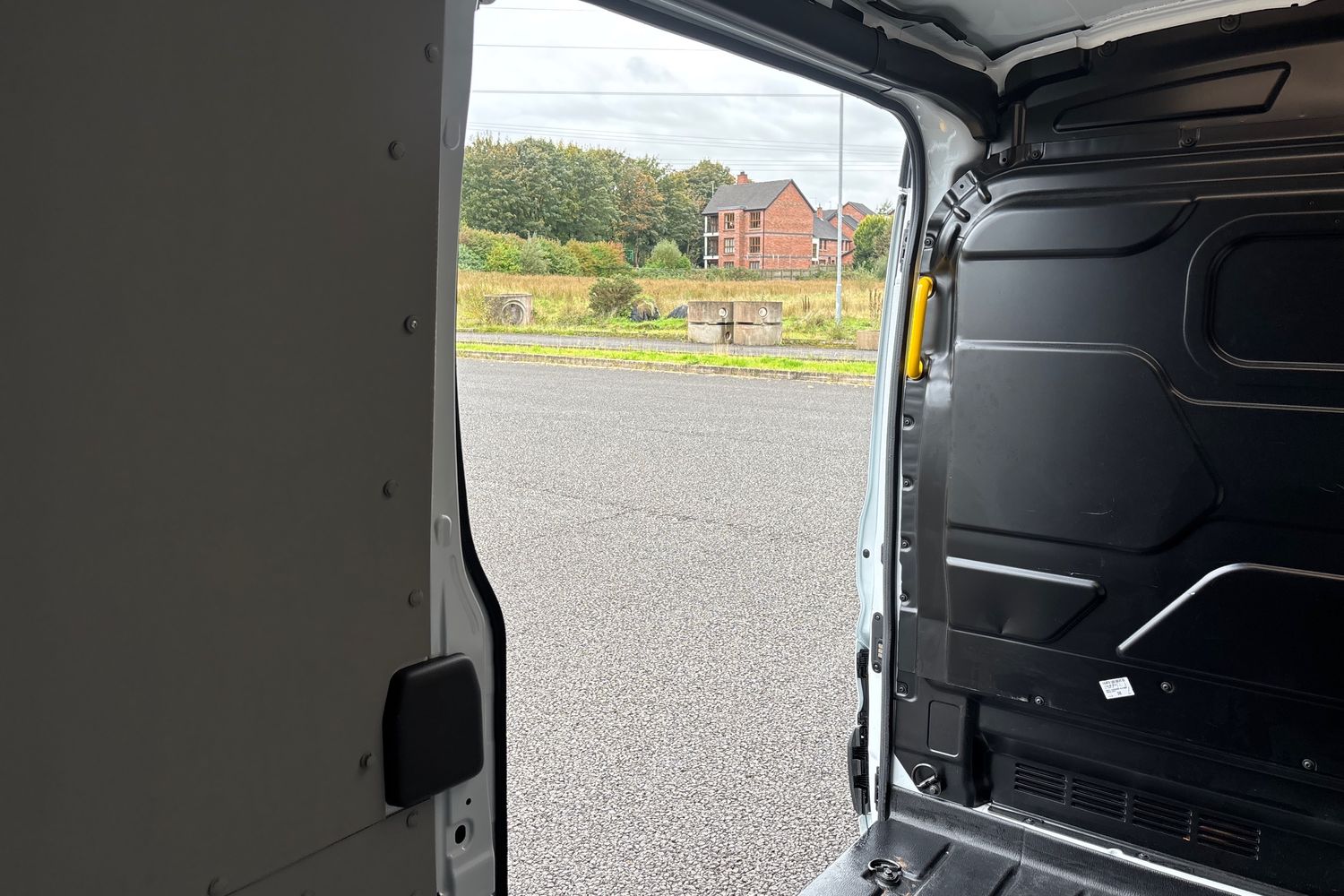 Ford TRANSIT Photo 25