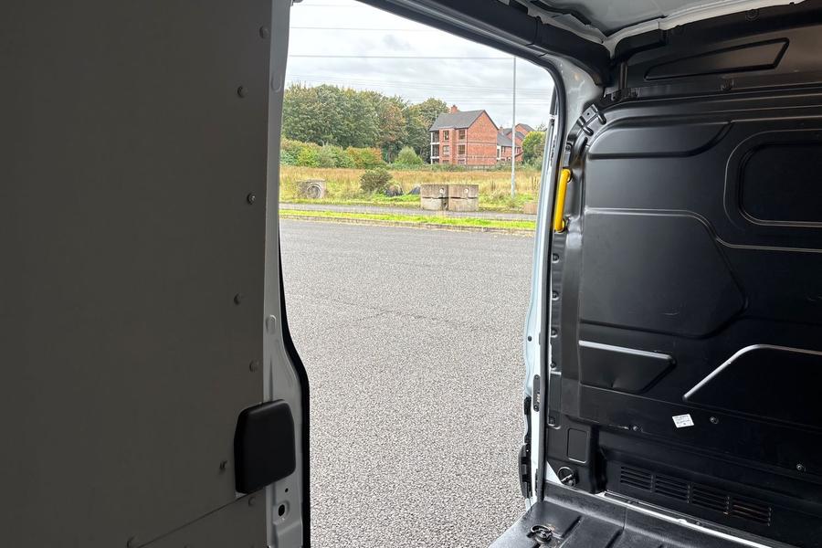 Ford TRANSIT Photo autoimg-77667494d3f75b717d0f2914a5c3b176072b5a1c.jpg