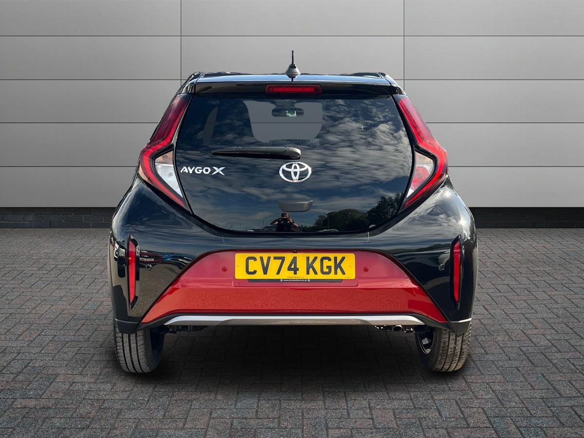 Toyota Aygo X Photo 6