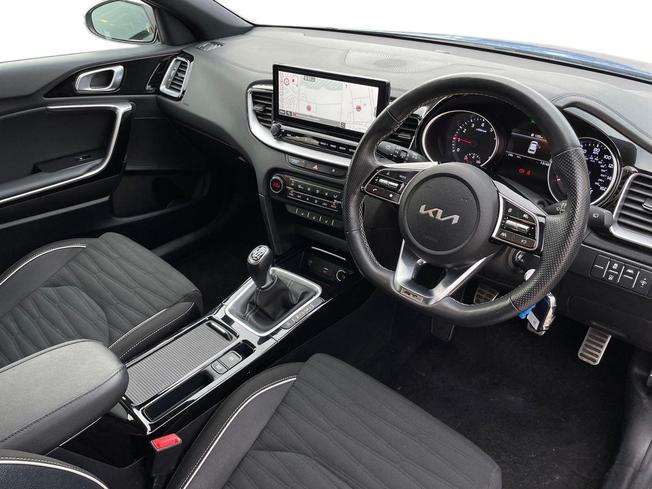 KIA Ceed Photo 6
