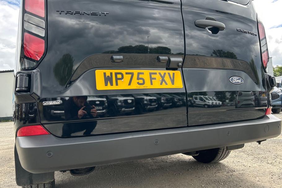 Used Ford TRANSIT CUSTOM WP75FXV 25
