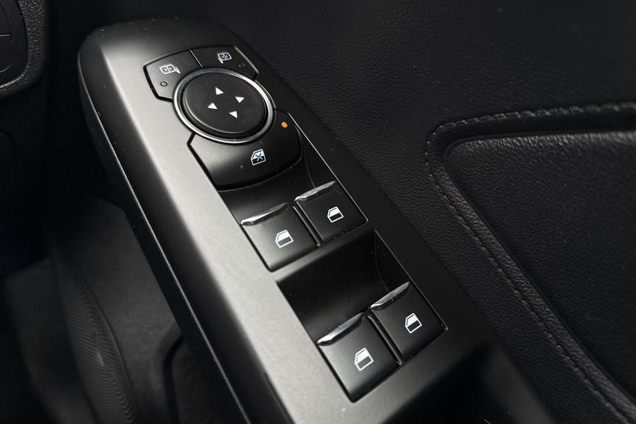 Ford Focus Photo autoimg-77711601d47bdbe31e6826e4da19b88174d99337.jpg
