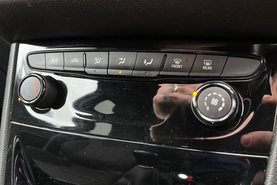Vauxhall Astra Photo autoimg-7776cc5c73588d14d0c63dbdfced4105cb27dd33.jpg