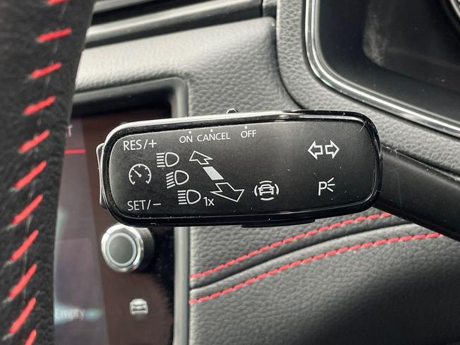 SEAT Ibiza Photo 39