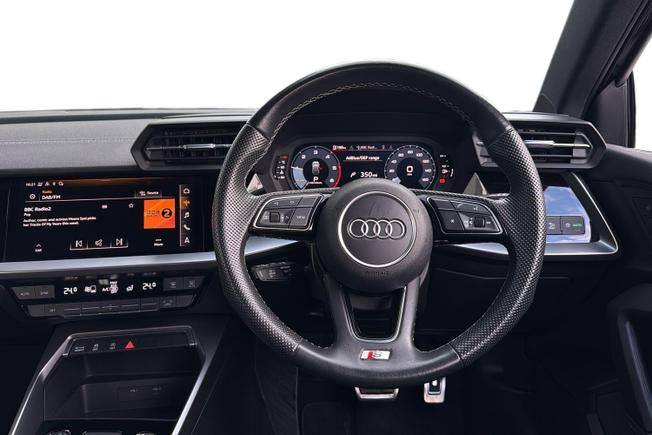 AUDI A3 Photo 12