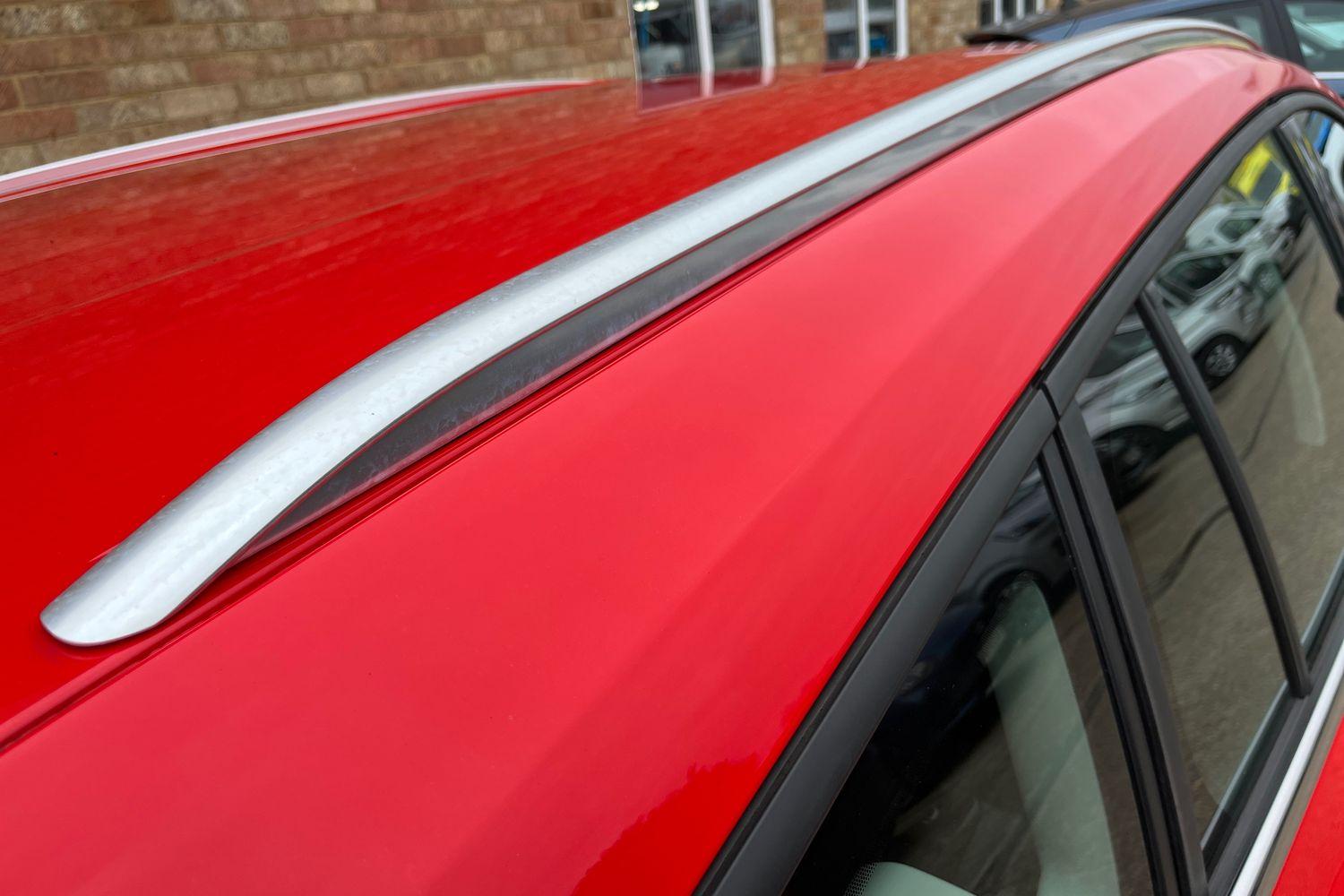 Ford FOCUS Photo 36