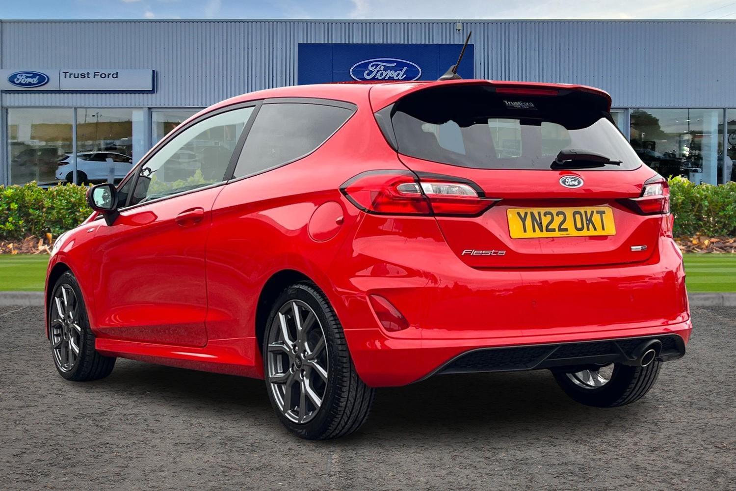 Ford Fiesta Photo 1