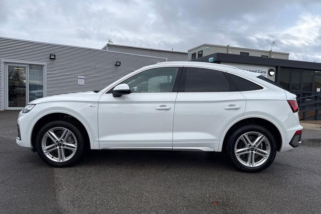 AUDI Q5 Photo 26