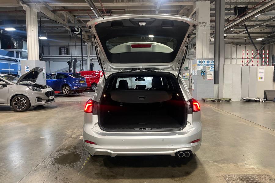 Ford Focus Photo autoimg-778959e6a256c9640f9992d22e079fdf36686bd1.jpg