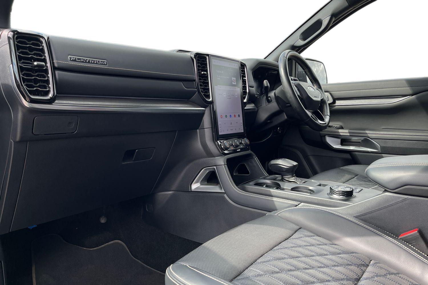 Ford RANGER Photo 2