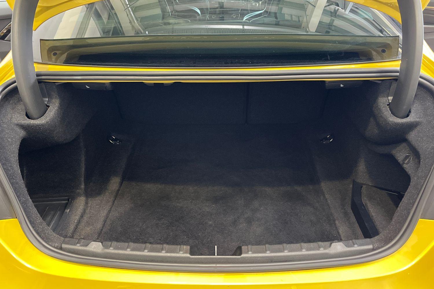 BMW M4 Photo 20