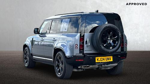 Land Rover Defender Photo autoimg-779b8d85b8a6ee79e0b2f8a1f1d8f125a353704d.jpg