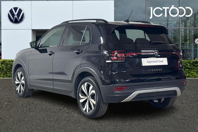 VOLKSWAGEN T-Cross Photo 3