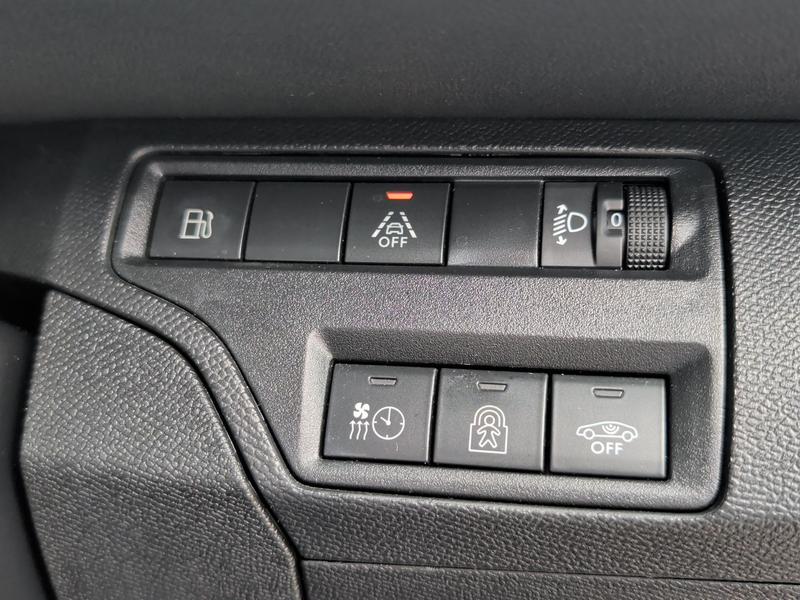 Used Peugeot 3008 LL23NOH 37