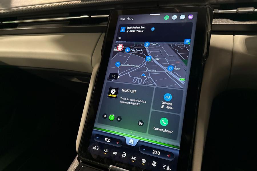 Ford Explorer Photo autoimg-77a076cabcb3f8878f9c680899f704f2359253e0.jpg