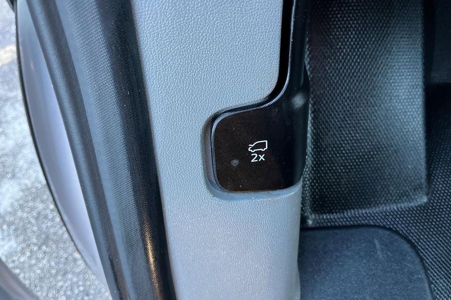 Used Ford TRANSIT CUSTOM 8