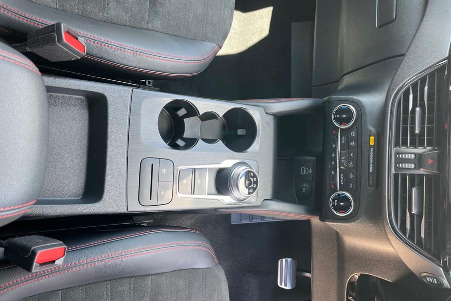 Ford Kuga Photo autoimg-77a1f60496e8572741c757d9efb9a1fec74e210e.jpg