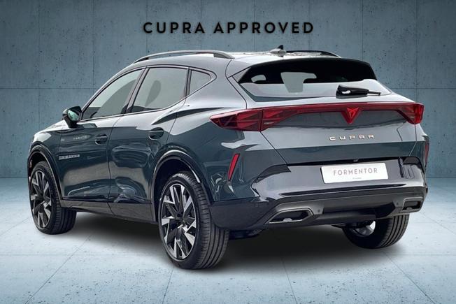 CUPRA Formentor Photo 3