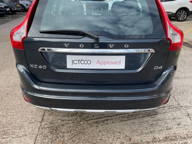 VOLVO XC60 Photo 25