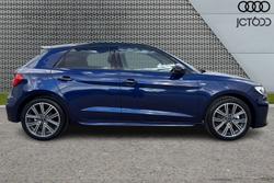 AUDI  A1 Sportback  Photo 4