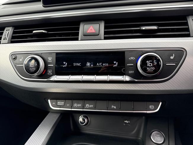 AUDI A4 Avant Photo 35