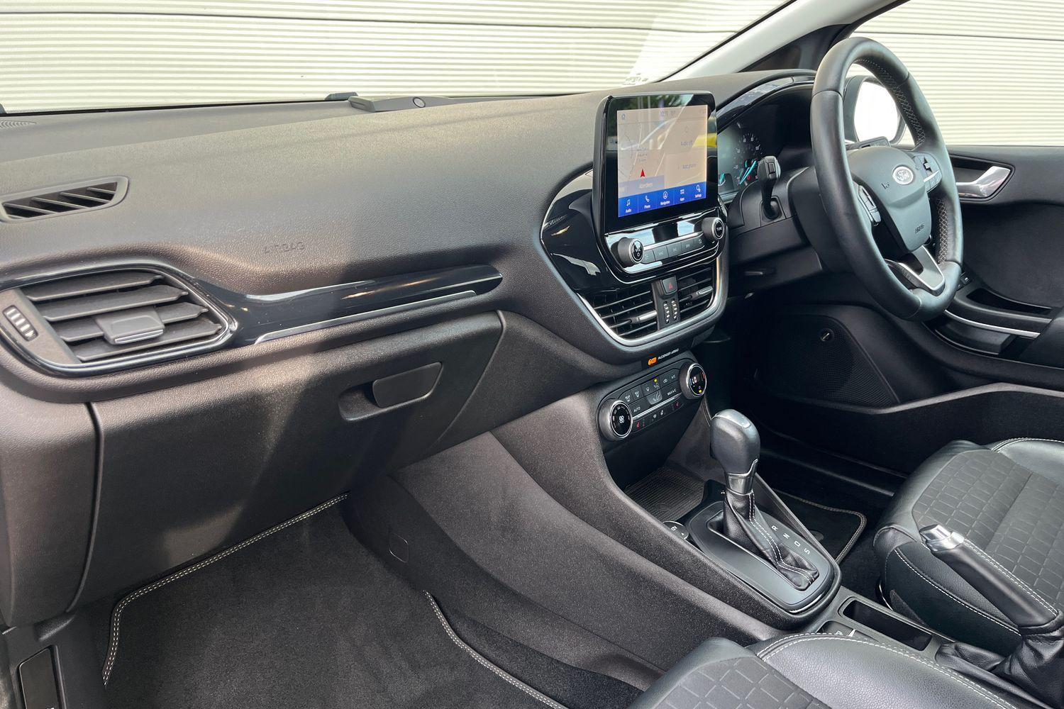 Ford Fiesta Photo 17