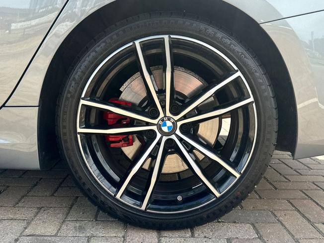 BMW 3 Series Photo 60