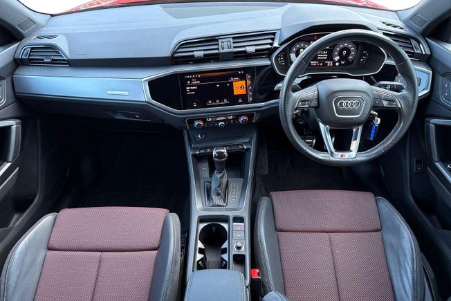 Audi Q3 Photo 10