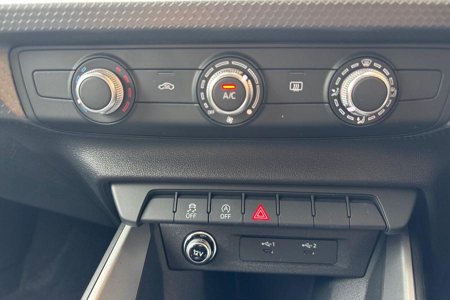 Audi A1 Photo autoimg-77d05cb08f23eff4f2ad45697ebb8ec24e534056.jpg