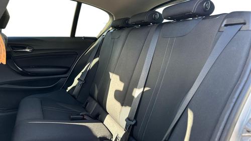 BMW 116D Photo autoimg-77d3cc4baf7eb23827998783a19d7a9a542bc2fc.jpg