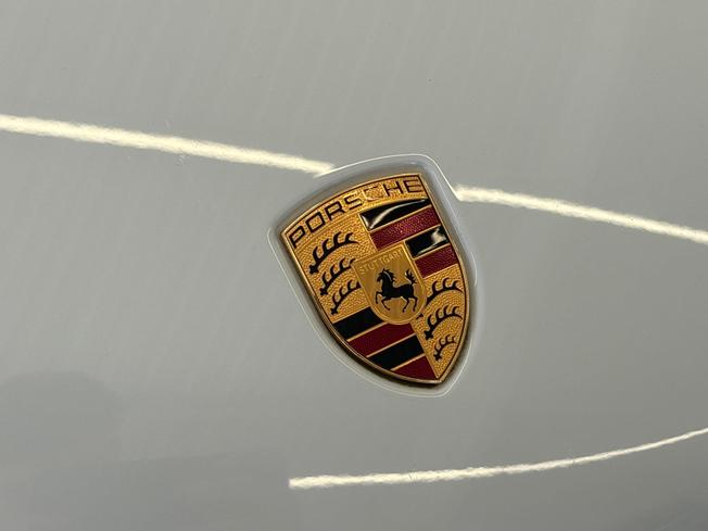 PORSCHE Macan Photo 49