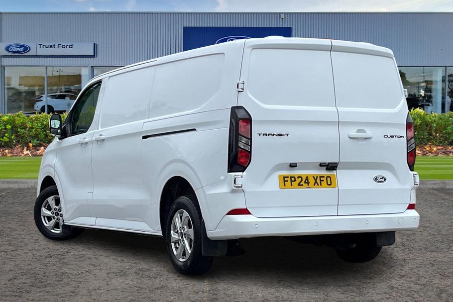 Used Ford TRANSIT CUSTOM FP24XFO 2