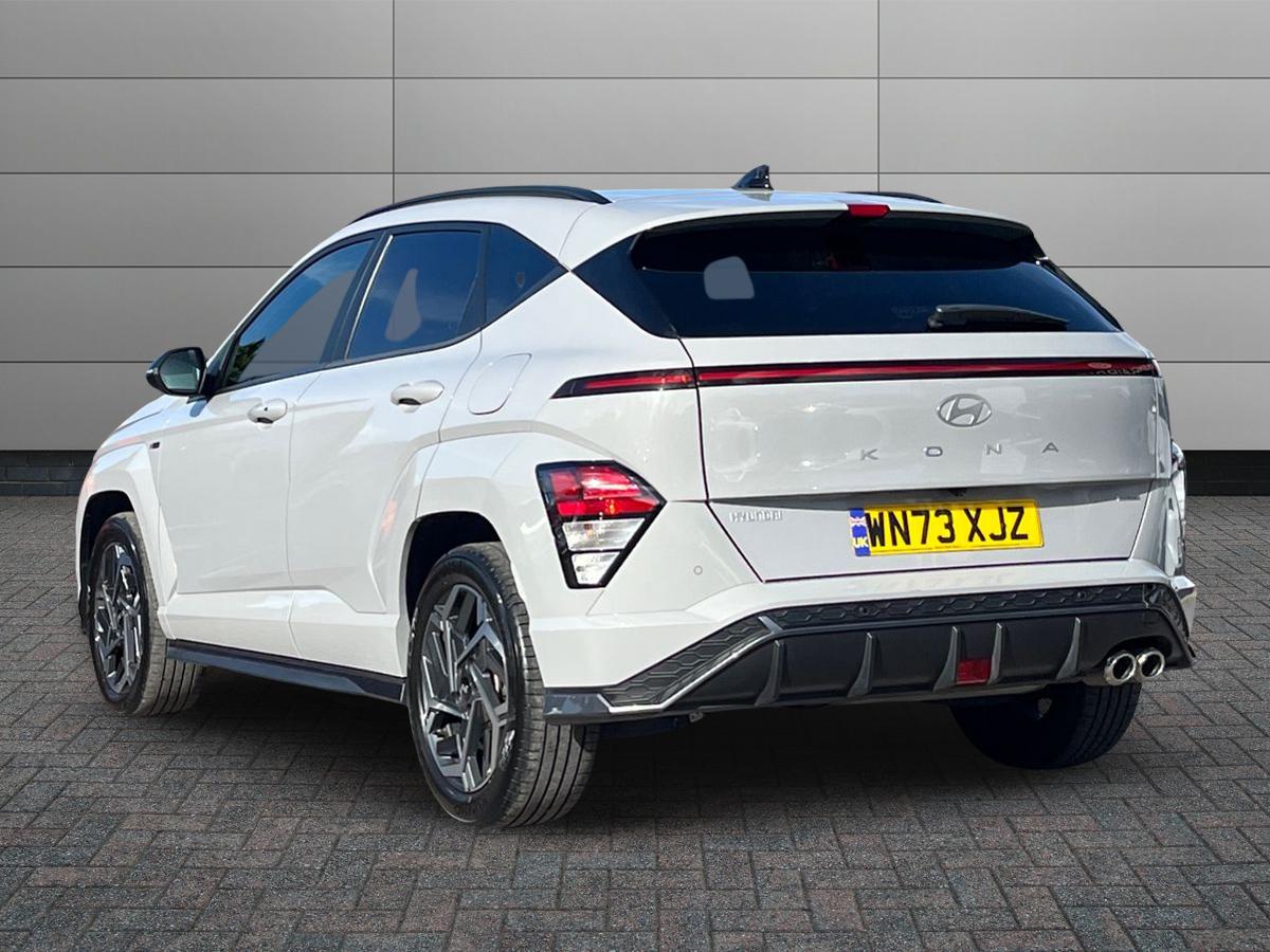 Hyundai KONA Photo 1
