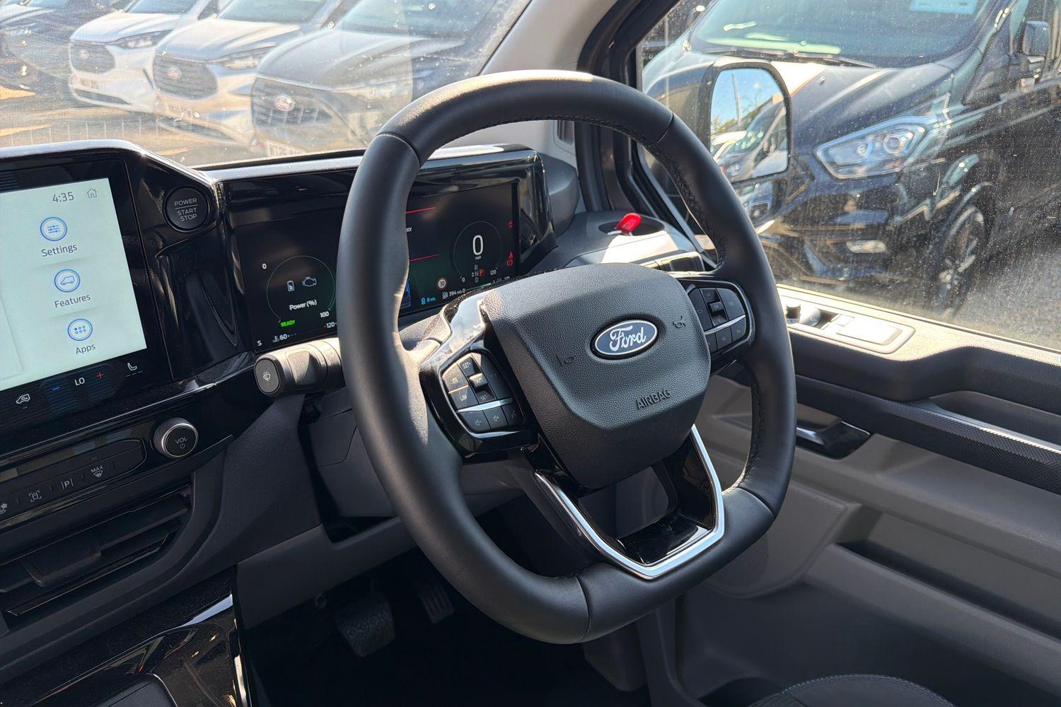 Ford TRANSIT CUSTOM Photo 22